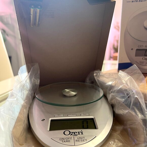 Ozeri Brand New Pro II Kitchen Electronic Scale with Built-In Timer  & Alarm! - Picture 4 of 16